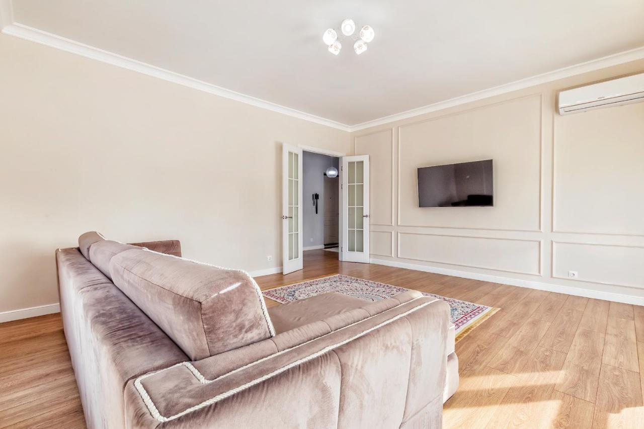 Raisson Aparthotel H346 Хан Шатыр Astana Bagian luar foto